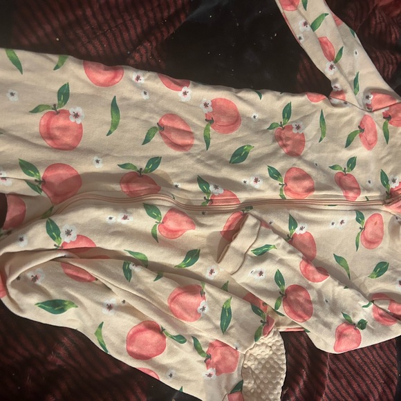 18M Onesie Bundle - Picture 3 of 4